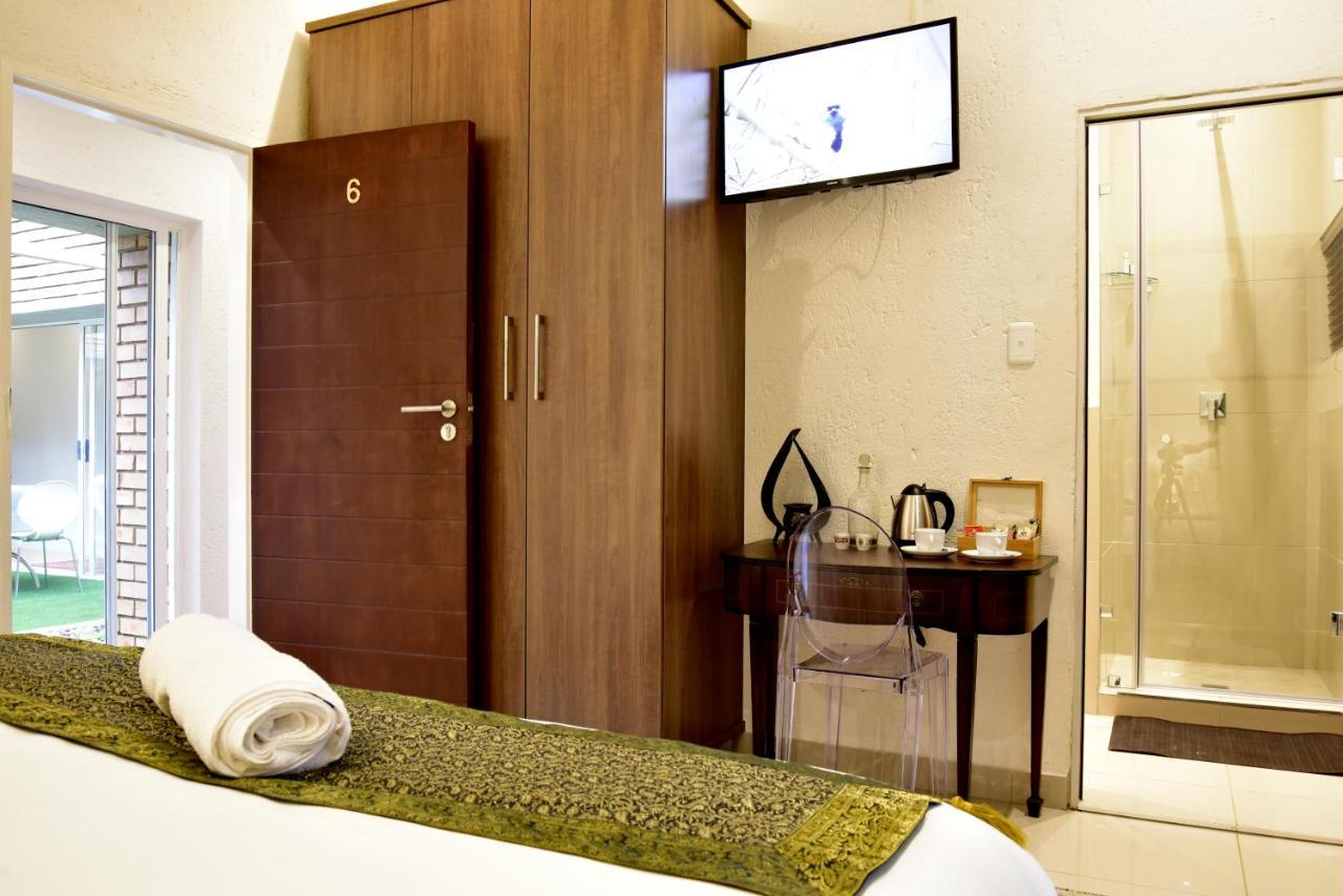 Five O'Clock Zen Boutique Guest House Центурион Экстерьер фото